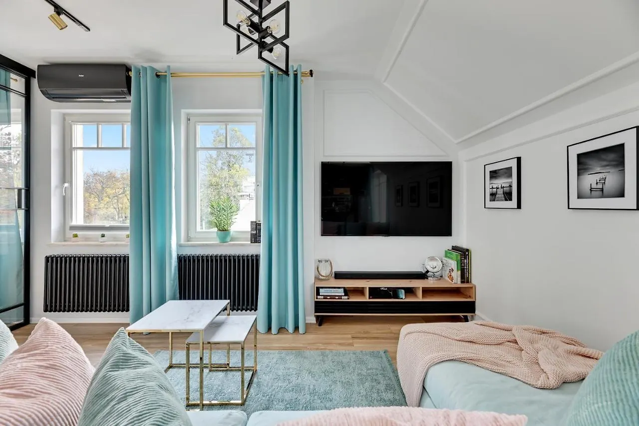 Sopot Beach & Park Penthouse By Downtown Apartments