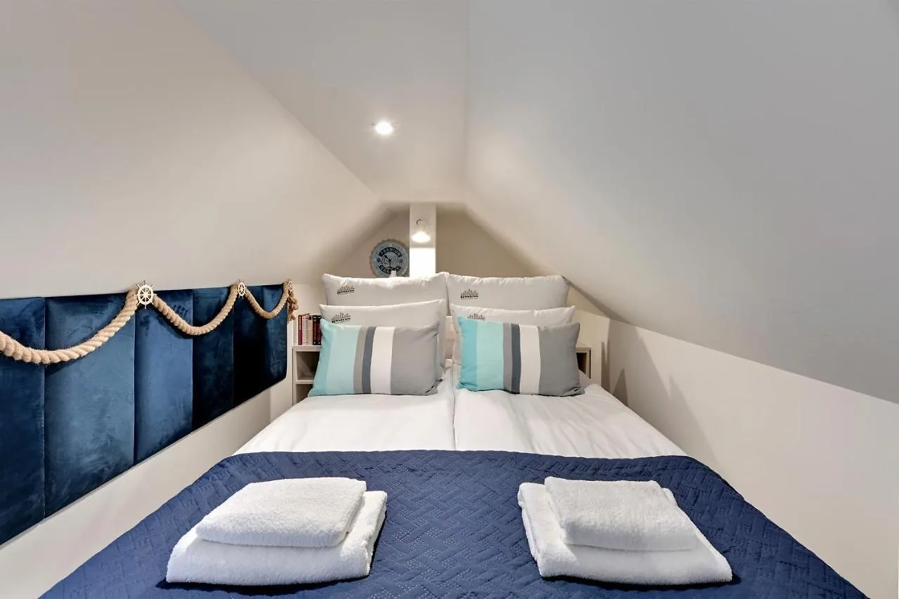 Sopot Beach & Park Penthouse By Downtown Apartments