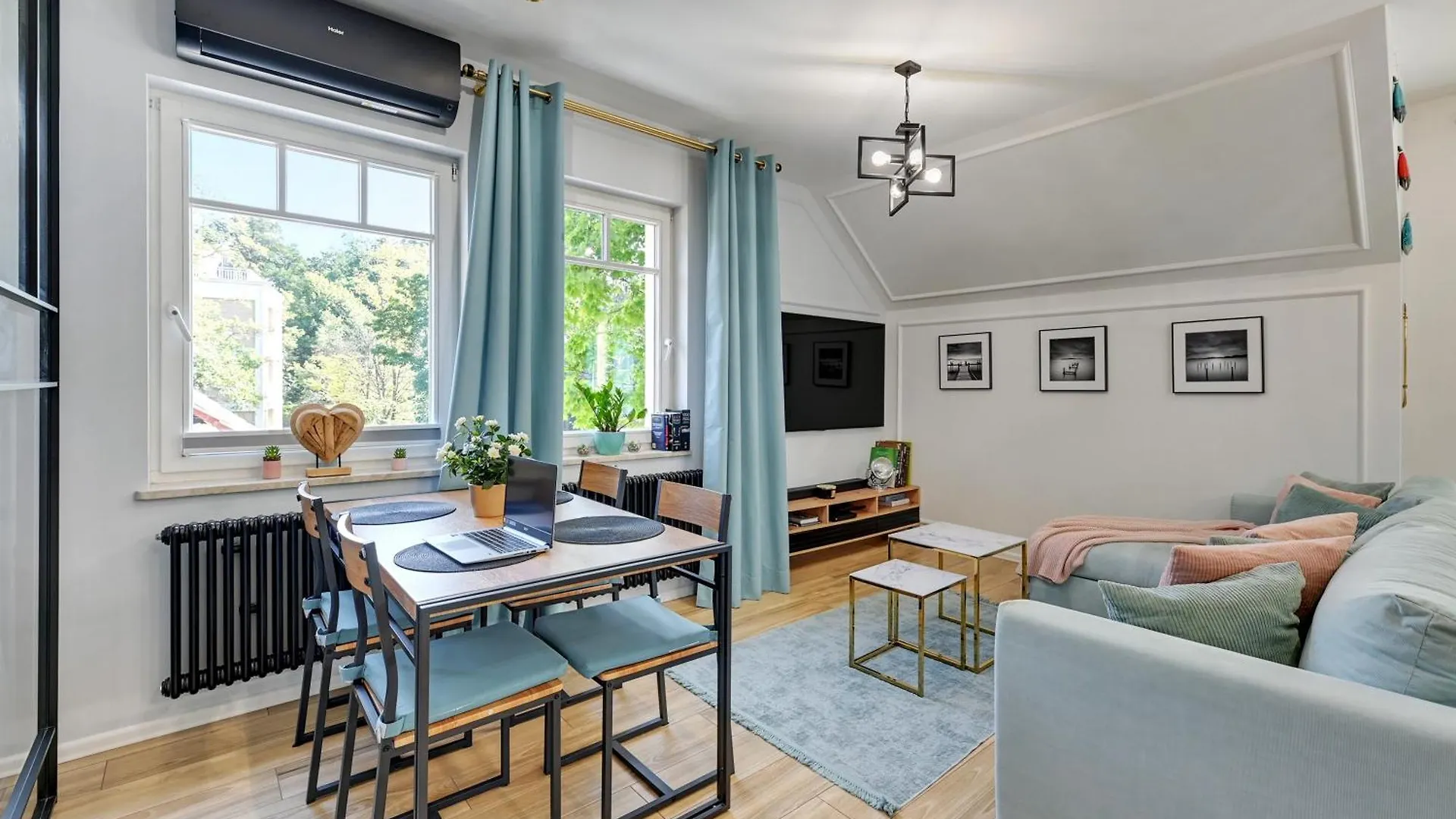 Sopot Beach & Park Penthouse By Downtown Apartments